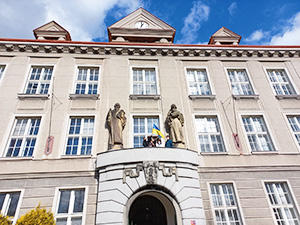 Tělocvična gymnázia (Brandýs nad Labem)